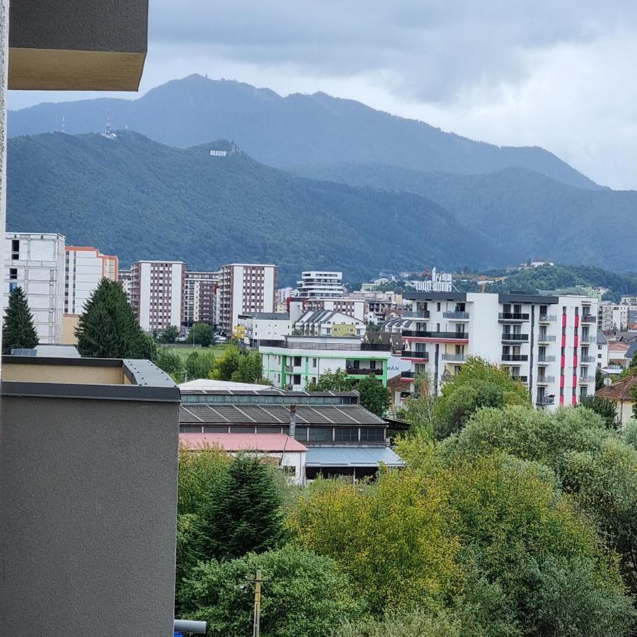 Appartement Sorinapartament à Braşov Extérieur photo